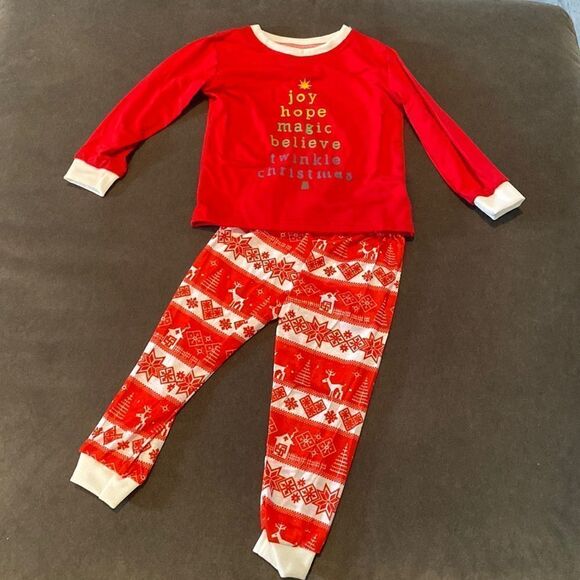 Kids Holiday Christmas Pajama Set Joy Hope Magic Size 2 NEW - Picture 1 of 6
